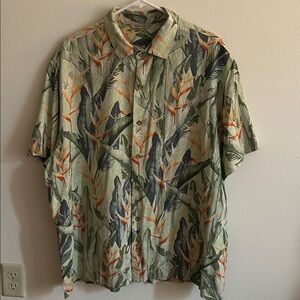 Paradise Collection Men XXL Silk Hawaiian Tropical Leaf Print Button-Down Shirt